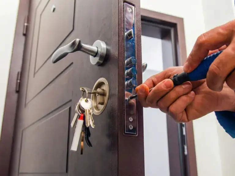 Porta blindada em Ribeirão Preto – instalação e manutenção